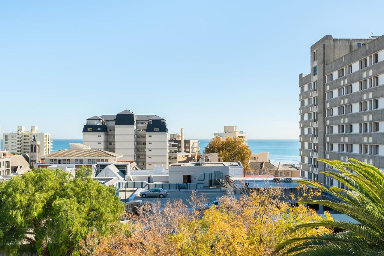 Montclair Apartments Cape Town Exterior photo